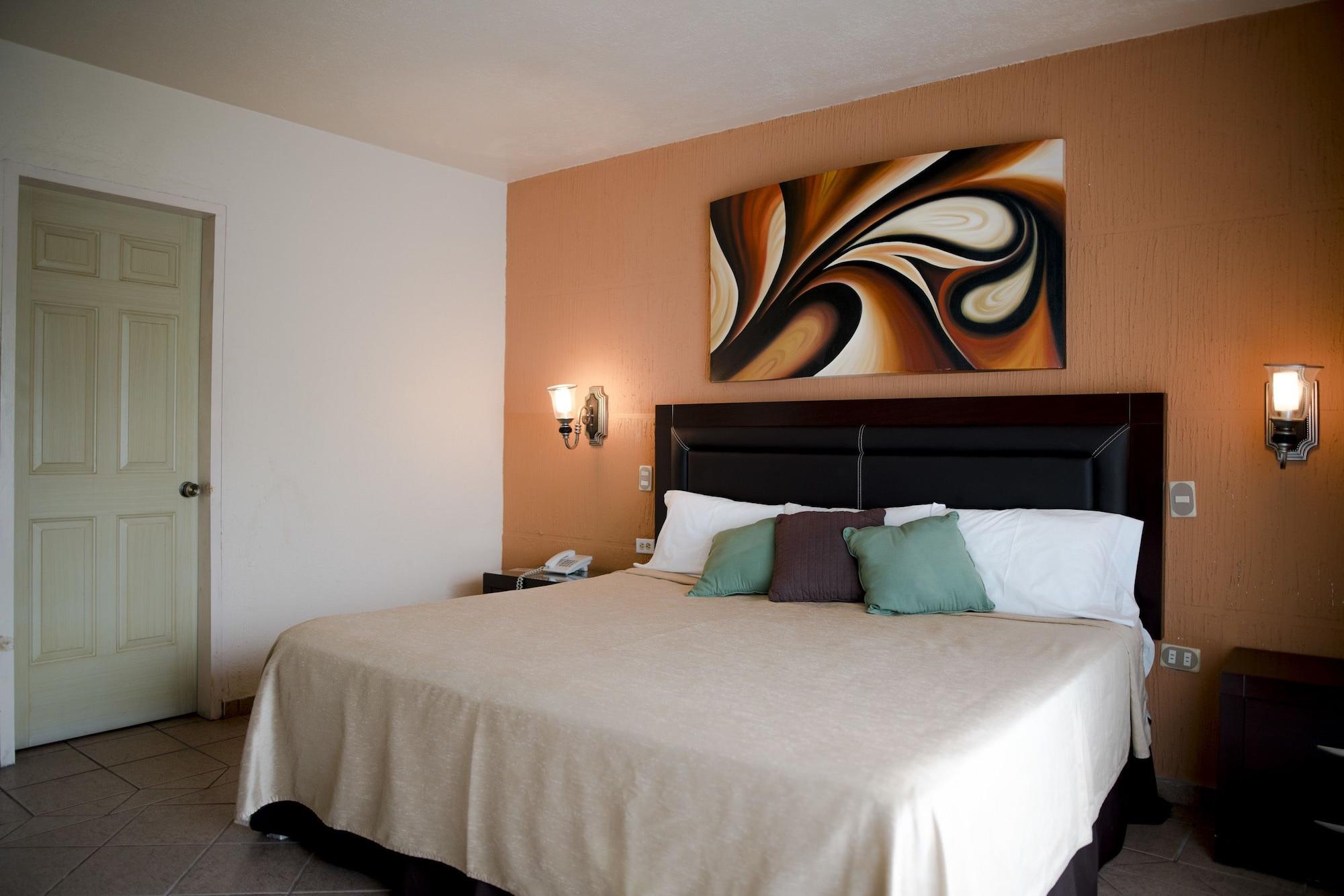 Eh Ejecutivo Urban Hotel Tepic Exterior photo