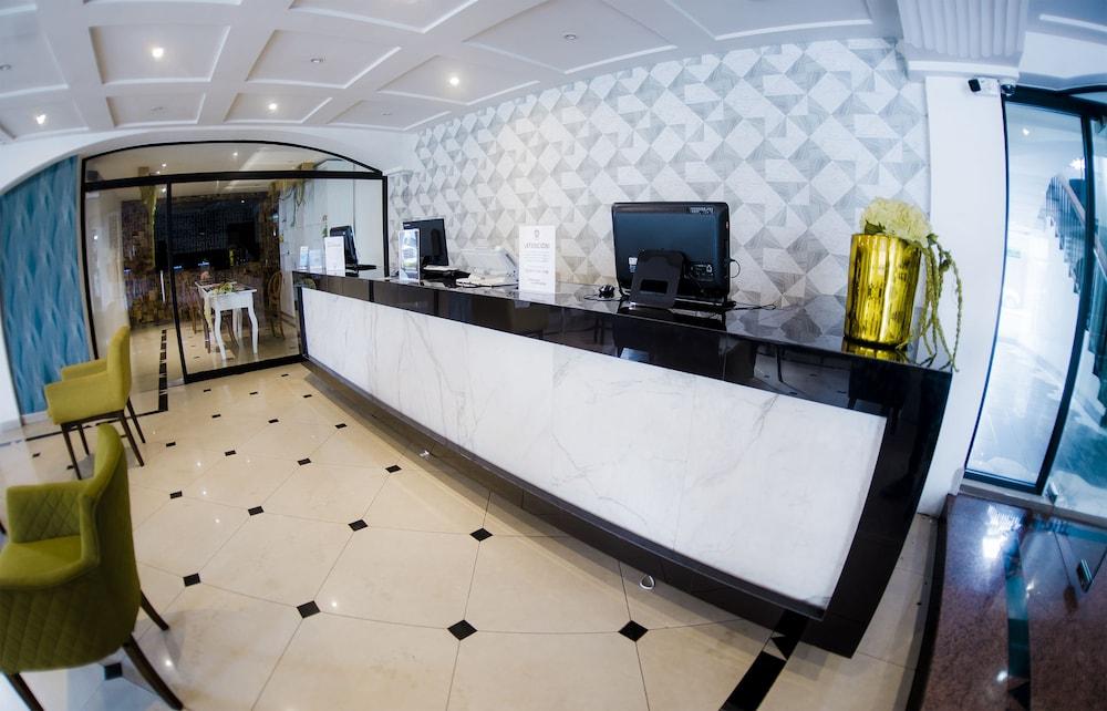 Eh Ejecutivo Urban Hotel Tepic Exterior photo