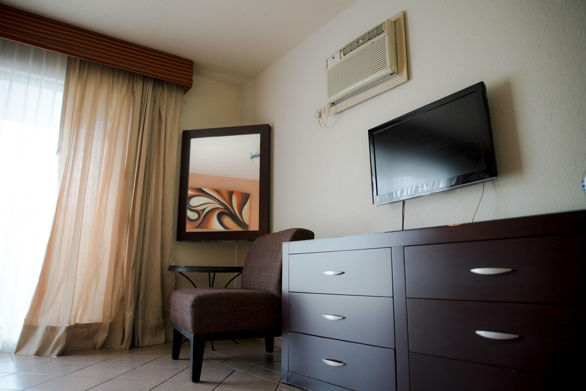 Eh Ejecutivo Urban Hotel Tepic Exterior photo